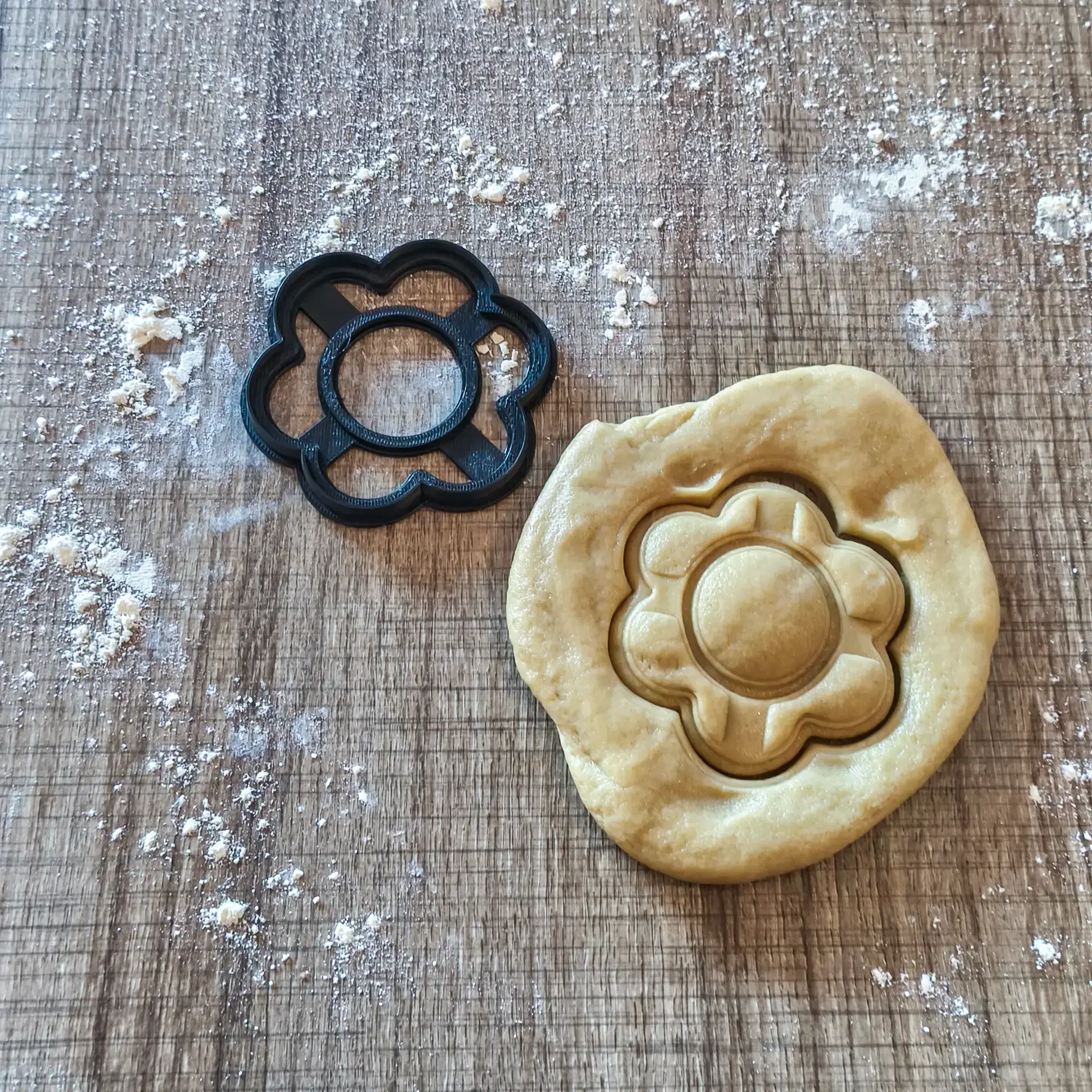 Blumen Ausstecher | Blüten-Keksform für Frühling, Muttertag & Hochzeit Blumen Ausstecher | Blüten-Keksform für Frühling, Muttertag & Hochzeit